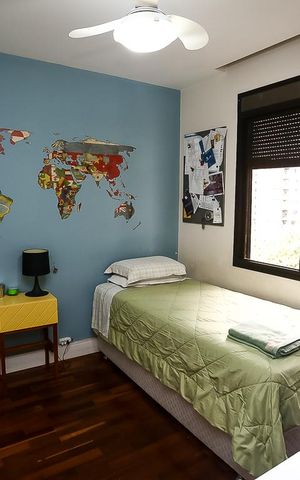 Apartamento à venda com 300m², 4 quartos e 3 vagas Apartamento à venda com 300m², 4 quartos e 3 vagasQuarto 2