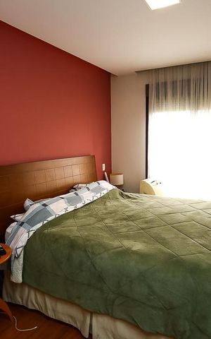 Apartamento à venda com 300m², 4 quartos e 3 vagas Apartamento à venda com 300m², 4 quartos e 3 vagassuíte 2