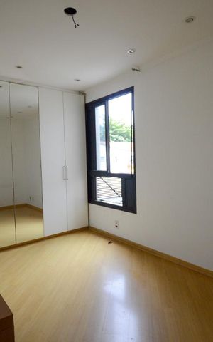 Apartamento à venda com 145m², 4 quartos e 2 vagas Apartamento à venda com 145m², 4 quartos e 2 vagasQuarto 3