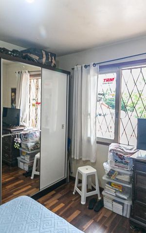 Casa à venda com 280m², 5 quartos e 6 vagas Casa à venda com 280m², 5 quartos e 6 vagasQuarto 1