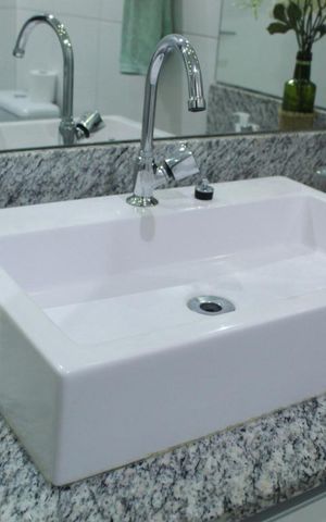 Apartamento à venda com 52m², 2 quartos e 1 vagaBanheiro Social