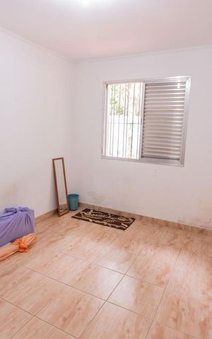 Casa para alugar com 200m², 4 quartos e 3 vagas Casa para alugar com 200m², 4 quartos e 3 vagasQuarto 2