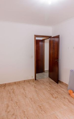 Casa para alugar com 200m², 4 quartos e 3 vagas Casa para alugar com 200m², 4 quartos e 3 vagasQuarto 2