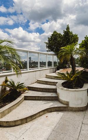 Apartamento à venda com 416m², 3 quartos e 6 vagasTerraço