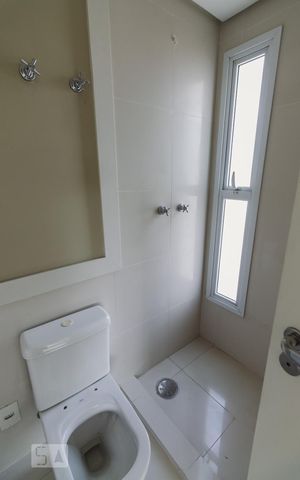 Apartamento à venda com 416m², 3 quartos e 6 vagasBanheiro 2 da Suíte 3