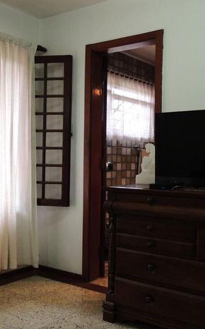 Casa de condomínio à venda com 301m², 4 quartos e 4 vagasQuarto 4 - Suíte