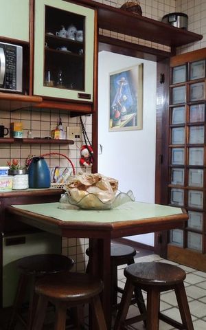 Casa de condomínio à venda com 301m², 4 quartos e 4 vagasCozinha 