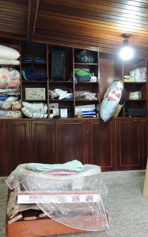 Casa de condomínio à venda com 301m², 4 quartos e 4 vagasCloset do quarto 4