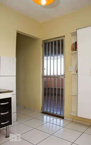 Casa para alugar com 120m², 4 quartos e 2 vagasTerraço - Cozinha