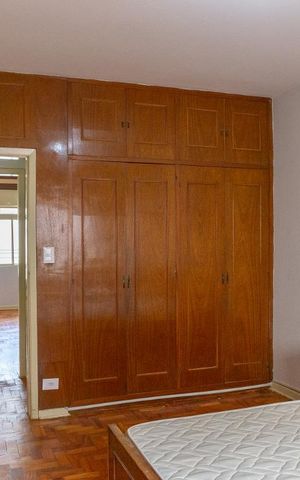 Apartamento à venda com 150m², 3 quartos e 1 vaga Apartamento à venda com 150m², 3 quartos e 1 vagaSuíte