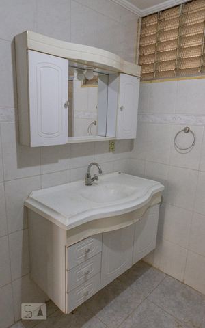 Apartamento à venda com 150m², 3 quartos e 1 vaga Apartamento à venda com 150m², 3 quartos e 1 vagaBanheiro Social