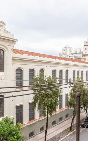 Apartamento à venda com 150m², 3 quartos e 1 vaga Apartamento à venda com 150m², 3 quartos e 1 vagaVista da Sacada
