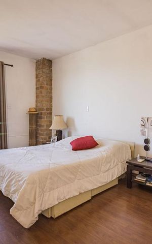 Casa à venda com 200m², 3 quartos e 3 vagas Casa à venda com 200m², 3 quartos e 3 vagasDormitório