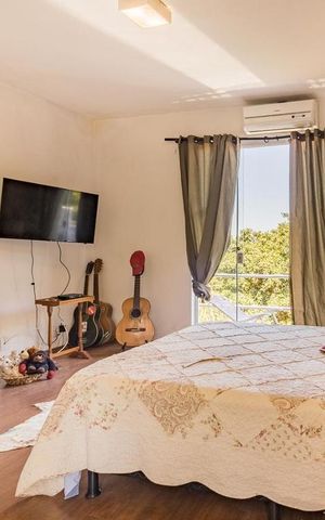 Casa à venda com 200m², 3 quartos e 3 vagas Casa à venda com 200m², 3 quartos e 3 vagasDormitório2
