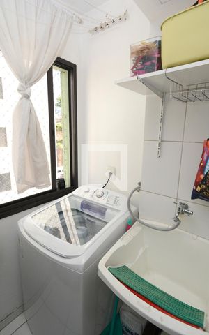 Apartamento à venda com 57m², 2 quartos e 1 vagaÁrea de Serviço