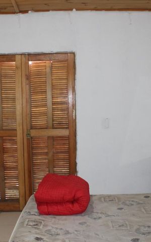 Casa à venda com 80m², 3 quartos e 2 vagasQuarto 3