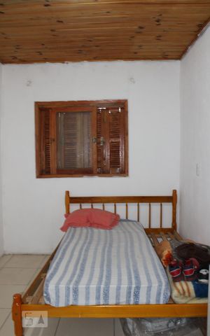 Casa à venda com 80m², 3 quartos e 2 vagasQuarto 1