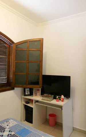 Casa à venda com 300m², 4 quartos e 9 vagasQuarto 2