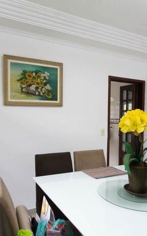Casa à venda com 300m², 4 quartos e 9 vagasCopa