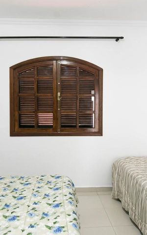 Casa à venda com 300m², 4 quartos e 9 vagasQuarto 3