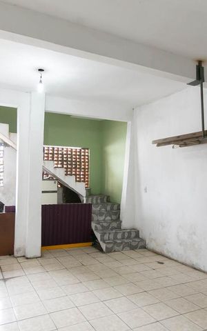 Casa à venda com 300m², 4 quartos e 9 vagasSalão de festa