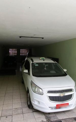Casa à venda com 300m², 4 quartos e 9 vagasGaragem 