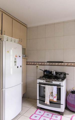 Casa à venda com 300m², 4 quartos e 9 vagasCozinha