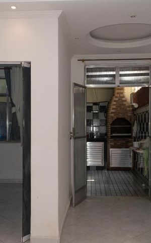Apartamento à venda com 90m², 2 quartos e sem vagaSala