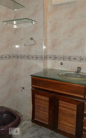 Apartamento à venda com 90m², 2 quartos e sem vagaBanheiro