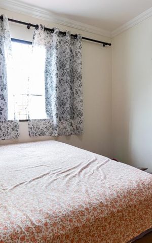 Casa à venda com 160m², 4 quartos e 2 vagas Casa à venda com 160m², 4 quartos e 2 vagasQuarto 3 - Suíte