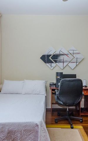 Casa à venda com 350m², 5 quartos e 8 vagasQuarto 2