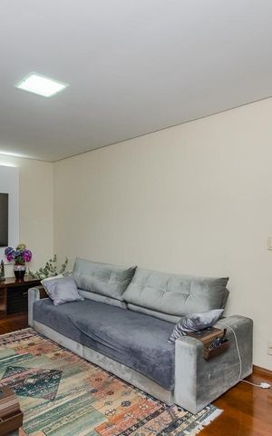 Casa à venda com 350m², 5 quartos e 8 vagasSala 1