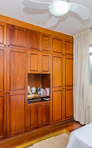 Casa à venda com 350m², 5 quartos e 8 vagasQuarto 2