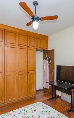 Casa à venda com 350m², 5 quartos e 8 vagasQuarto 3