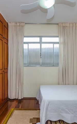 Casa à venda com 350m², 5 quartos e 8 vagasQuarto 2