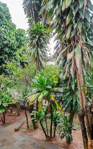 Casa à venda com 350m², 5 quartos e 8 vagasÁrea Externa