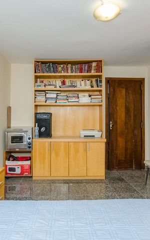 Casa à venda com 350m², 5 quartos e 8 vagasQuarto 5