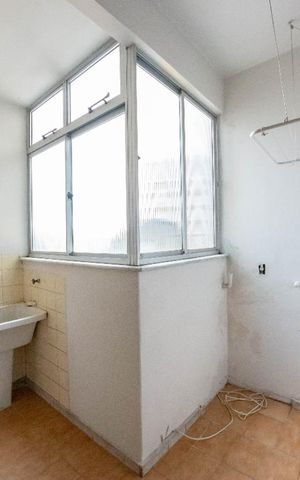 Apartamento à venda com 105m², 3 quartos e sem vagaÁrea de Serviço