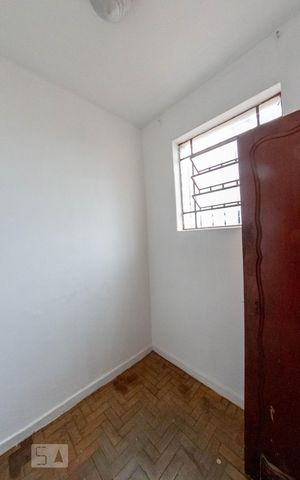 Apartamento à venda com 105m², 3 quartos e sem vagaQuarto de Serviço