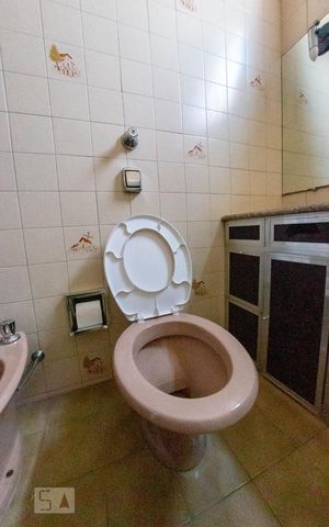 Apartamento à venda com 105m², 3 quartos e sem vagaBanheiro Social
