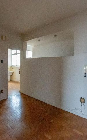 Apartamento à venda com 105m², 3 quartos e sem vagaCopa