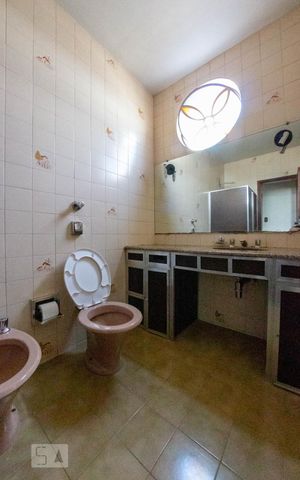 Apartamento à venda com 105m², 3 quartos e sem vagaBanheiro Social