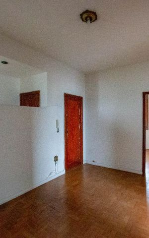 Apartamento à venda com 105m², 3 quartos e sem vagaCopa