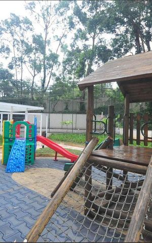 Apartamento à venda com 142m², 4 quartos e 2 vagasÁrea Comum - Playground