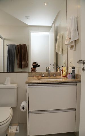 Apartamento à venda com 142m², 4 quartos e 2 vagasBanheiro da Suíte 3
