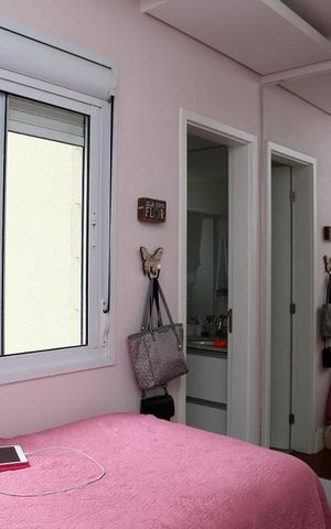 Apartamento à venda com 142m², 4 quartos e 2 vagasQuarto 2 