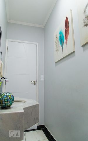 Casa à venda com 149m², 3 quartos e 2 vagas Casa à venda com 149m², 3 quartos e 2 vagasLavabo