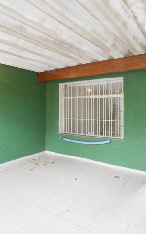 Casa à venda com 131m², 3 quartos e 2 vagasGaragem