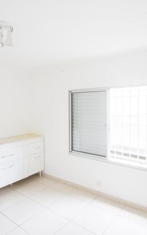 Casa à venda com 131m², 3 quartos e 2 vagasQuarto 1