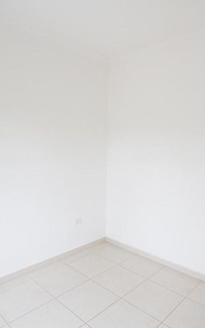 Casa à venda com 131m², 3 quartos e 2 vagasQuarto 2